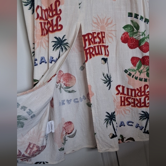 💥MOVING SALE MAKE OFFER Paper Heart Linen Blend Fresh Fruit Dress - Picture 6 of 8